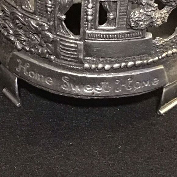 Candle holder by Salt city “ Home sweet home”￼ - Picture 4 of 6